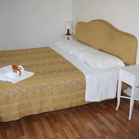 Residence Ancona Апарт-отель Анкона